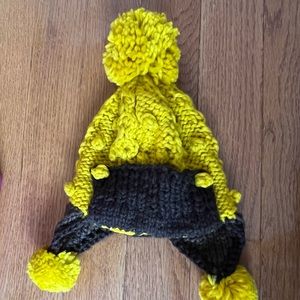 NWOT never used yellow color knit